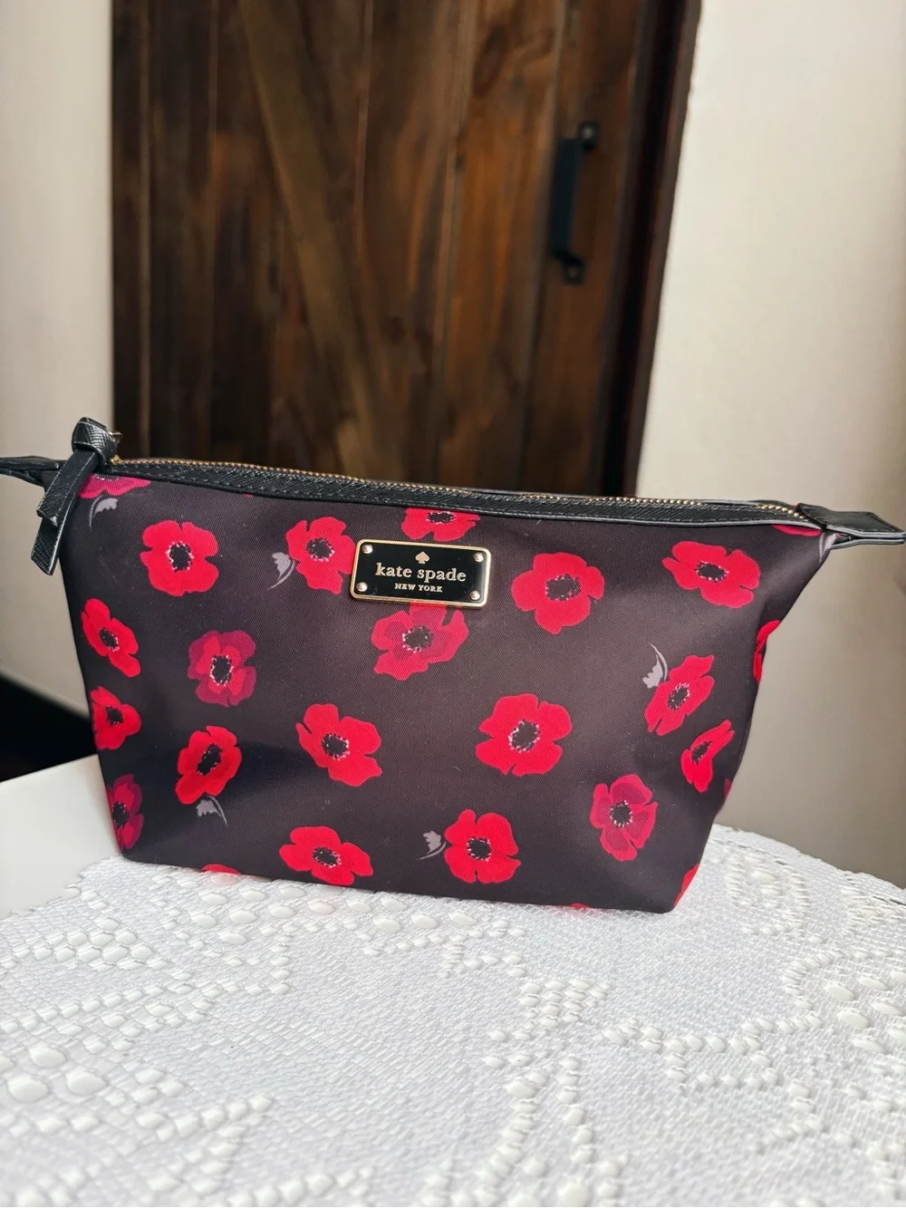 Kate Spade Wilson Road Mini Poppy Jodi Cosmetic Pouch ♠️✨